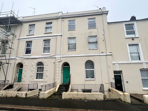 Second Floor Flat, 23 Melbourne Street, Plymouth, Devon PL1