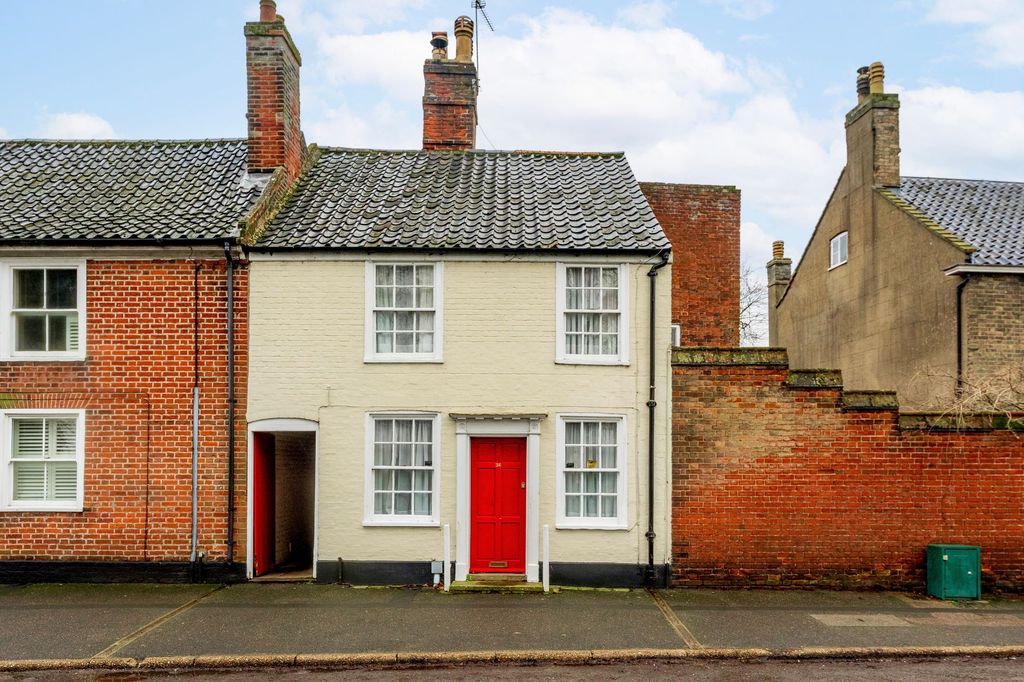 Additional image 2 of 4 bed end terrace house for saleUpper Olland Street, Bungay NR35