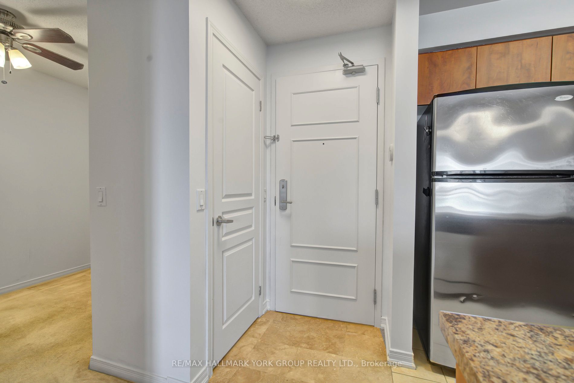 Additional image 2 of 407-310 Red Maple Road, Richmond Hill, ON, L4C 0T7