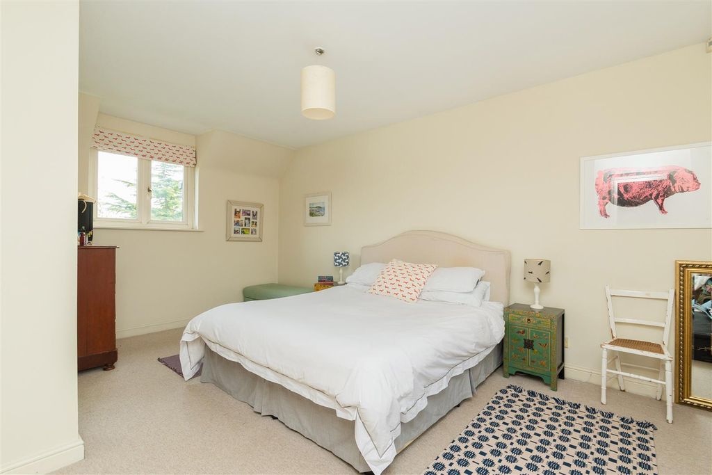Additional image 9 of 5 bed detached house for saleThe Woodlands, Chesterton, Oxfordshire OX26