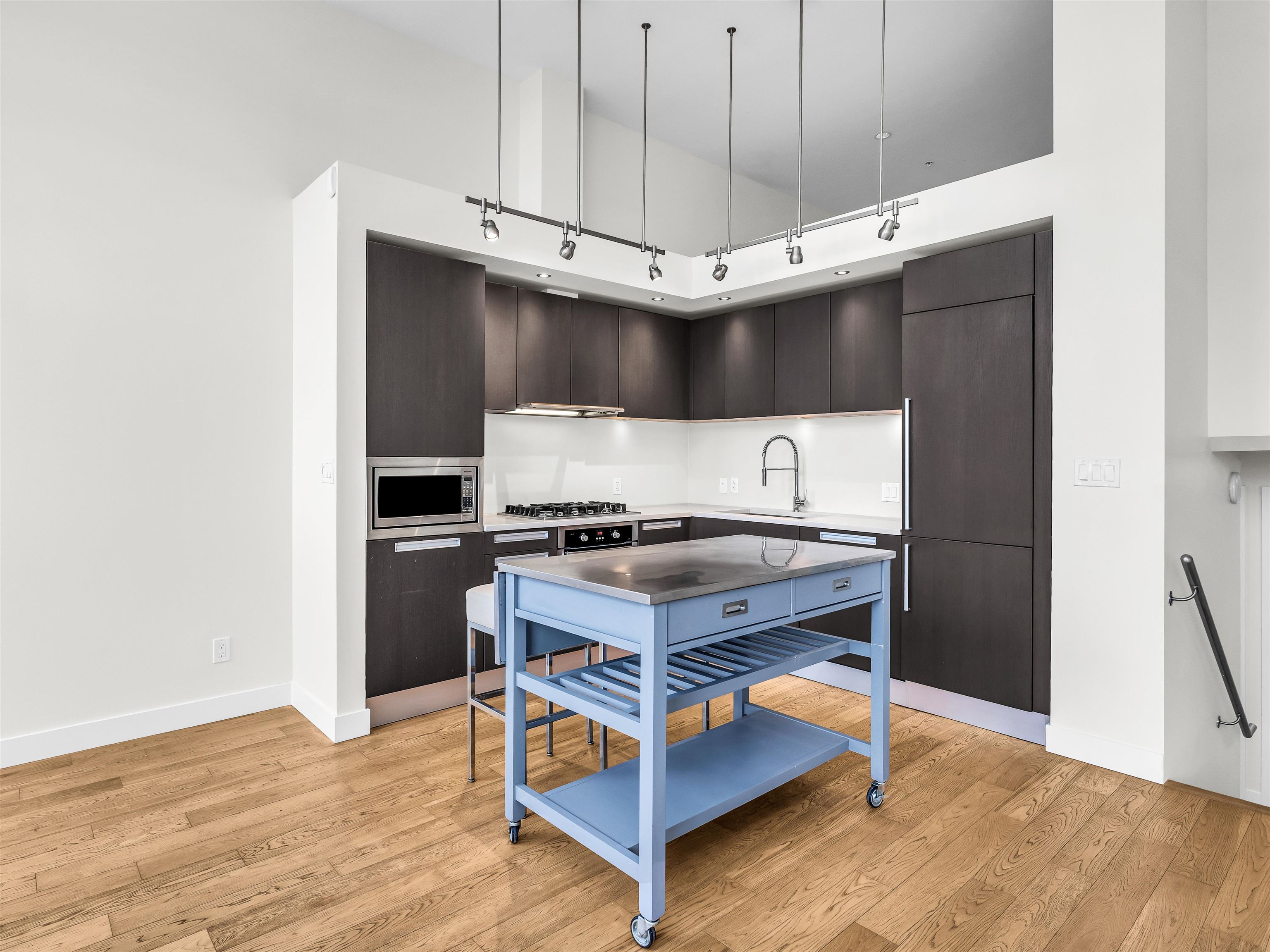 Additional image 6 of 296 1st Avenue W, Vancouver, BC, V5Y 3T2