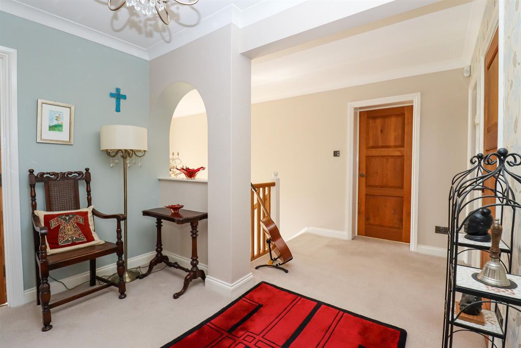 Additional image 15 of 4 bed detached house for saleSouth Cliff Avenue, Bexhill-On-Sea TN39