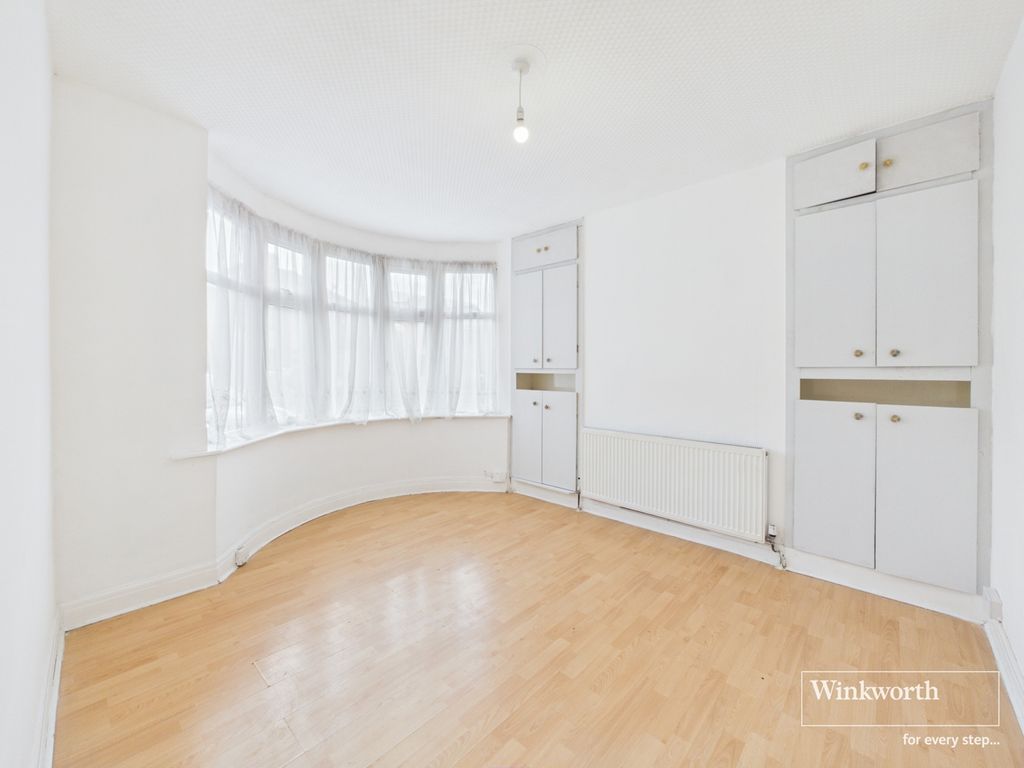 Additional image 5 of 3 bed semi-detached house for saleSt. Georges Avenue, Kingsbury, London NW9