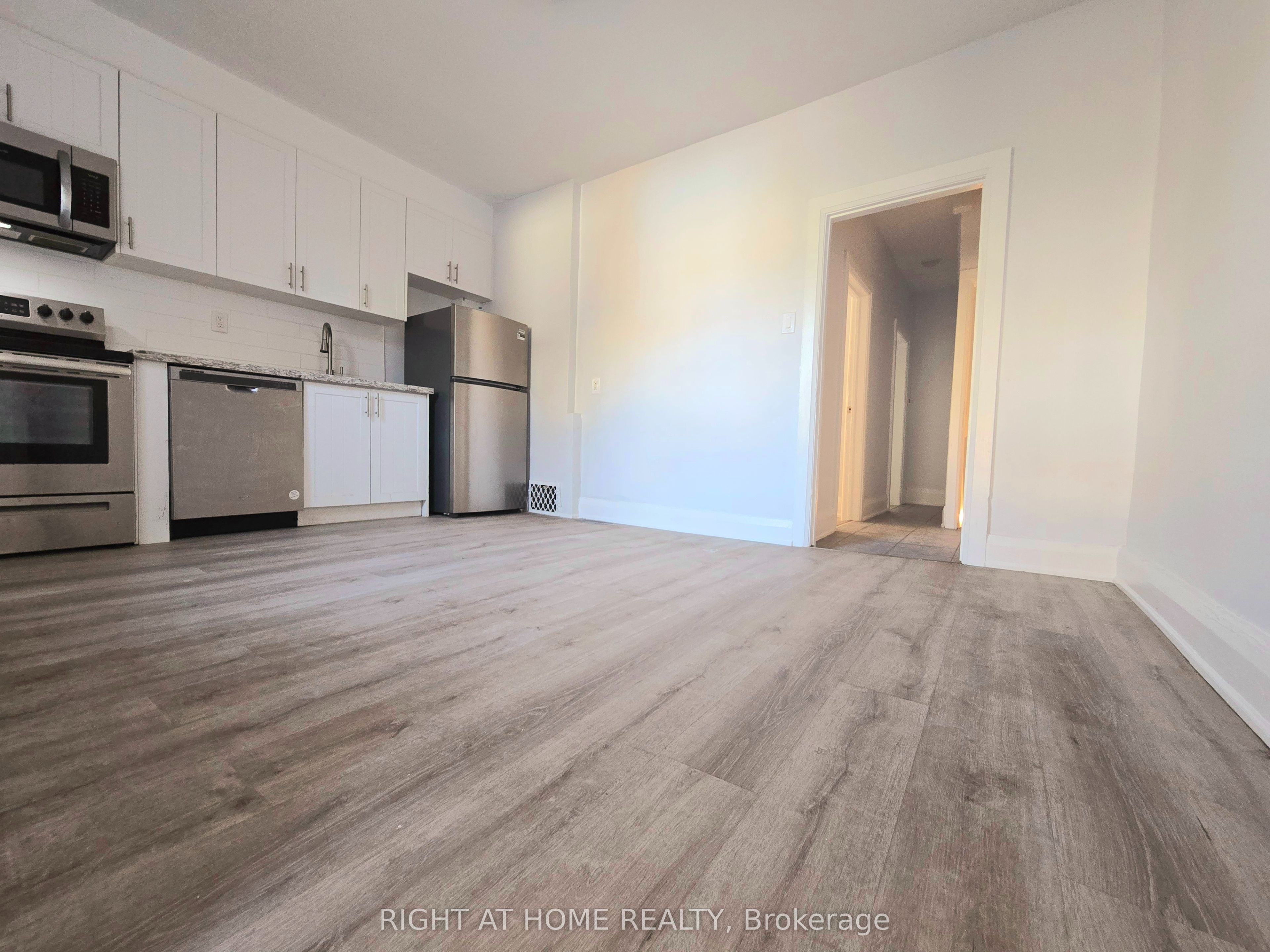 Additional image 3 of MAIN-685 Greenwood Avenue, Toronto, ON, M4J 4B6