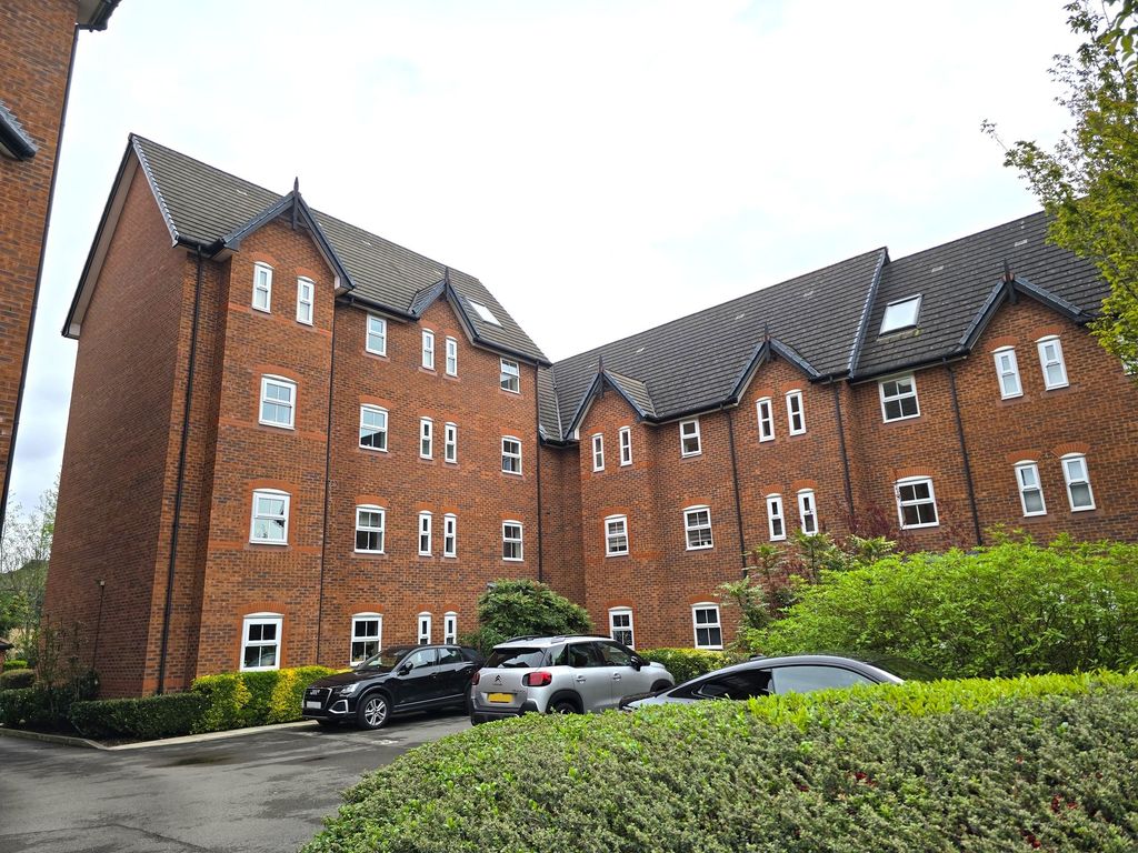 2 bed flat for saleNew Copper Moss, Altrincham WA15