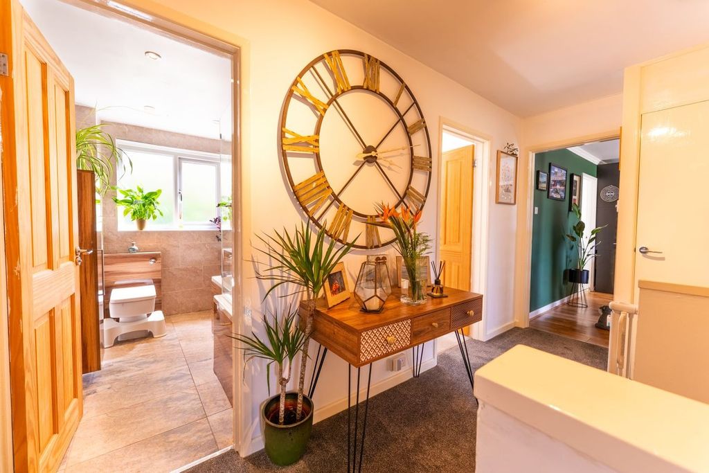 Additional image 13 of 4 bed detached house for saleCwm Road, Govilon, Abergavenny NP7