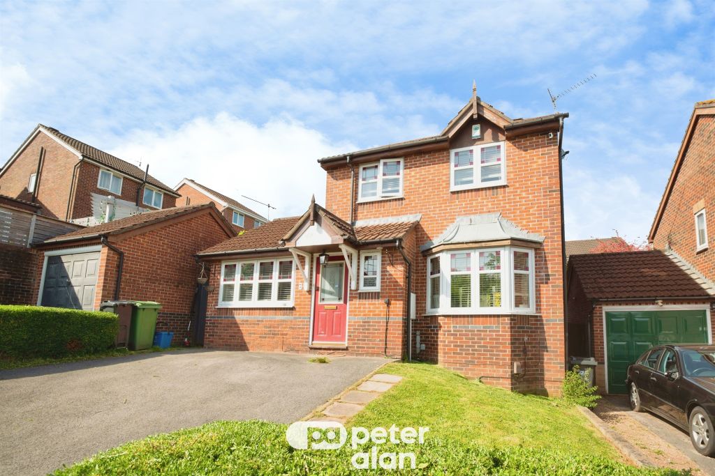 3 bed detached house for saleLovage Close, Pontprennau, Cardiff CF23