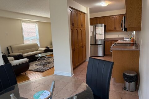 Additional image 8 of 49 Summerdale Crescent, Brampton, ON, L6X 4V9