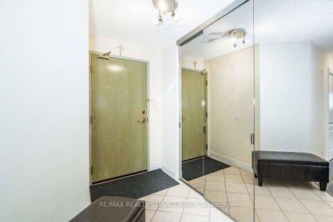 Additional image 8 of 508-10 Dayspring Circle, Brampton, ON, L6P 1B9