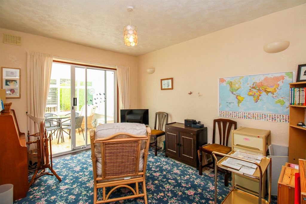 Additional image 7 of 3 bed detached bungalow for saleSolway Road, Soothill, Batley WF17