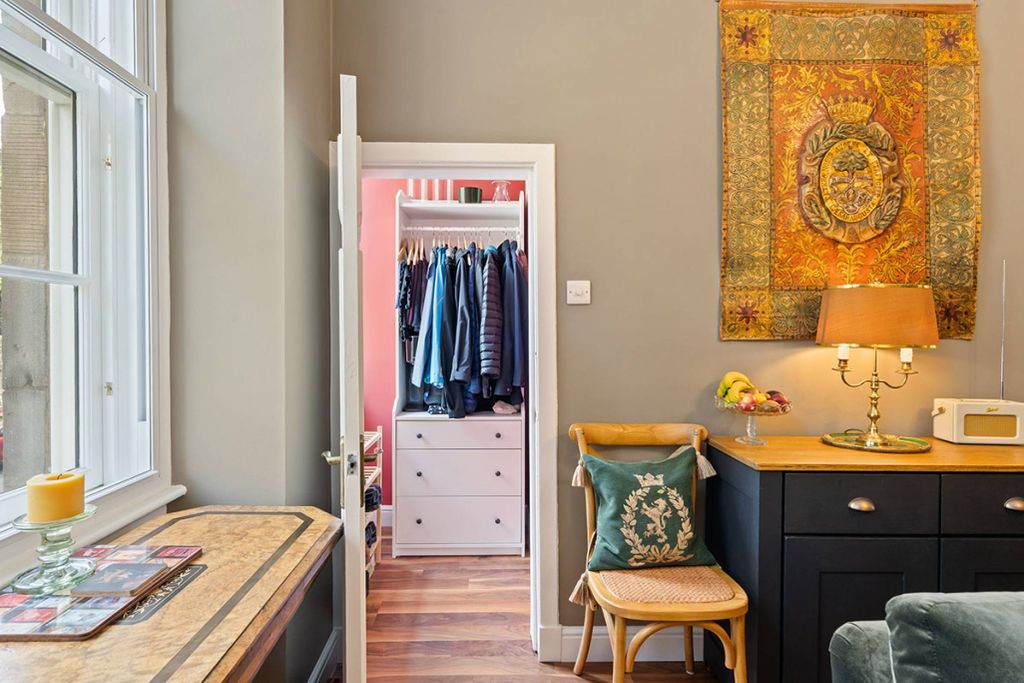 Additional image 10 of 2 bed flat for saleKing's Stables Road, Old Town, Edinburgh EH1