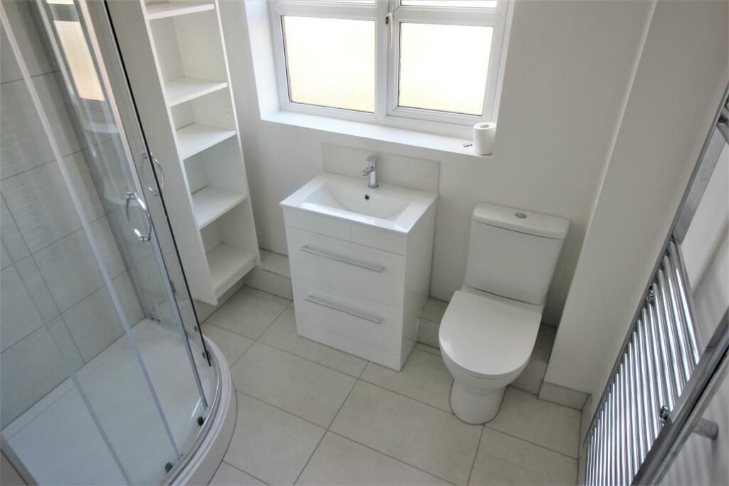Additional image 8 of 2 bed flat for saleCoptefield Drive, Belvedere DA17