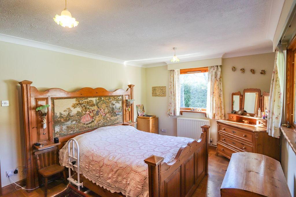 Additional image 7 of 3 bed detached bungalow for sale69 Hastings Road, Battle TN33
