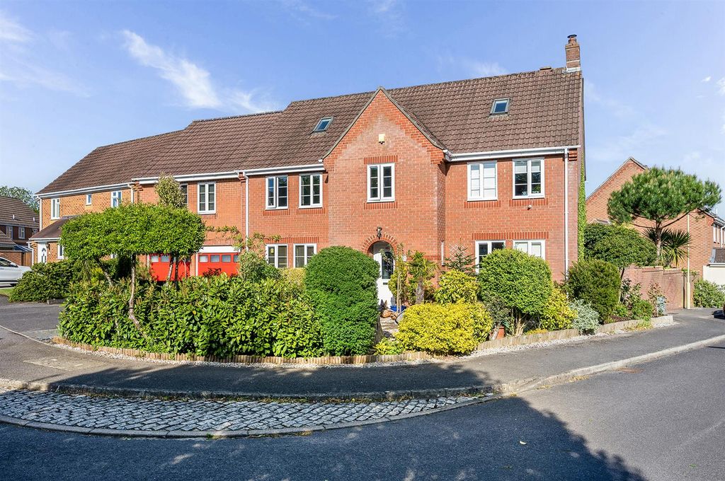 Additional image 22 of 7 bed detached house for saleBorkum Close, Andover SP10