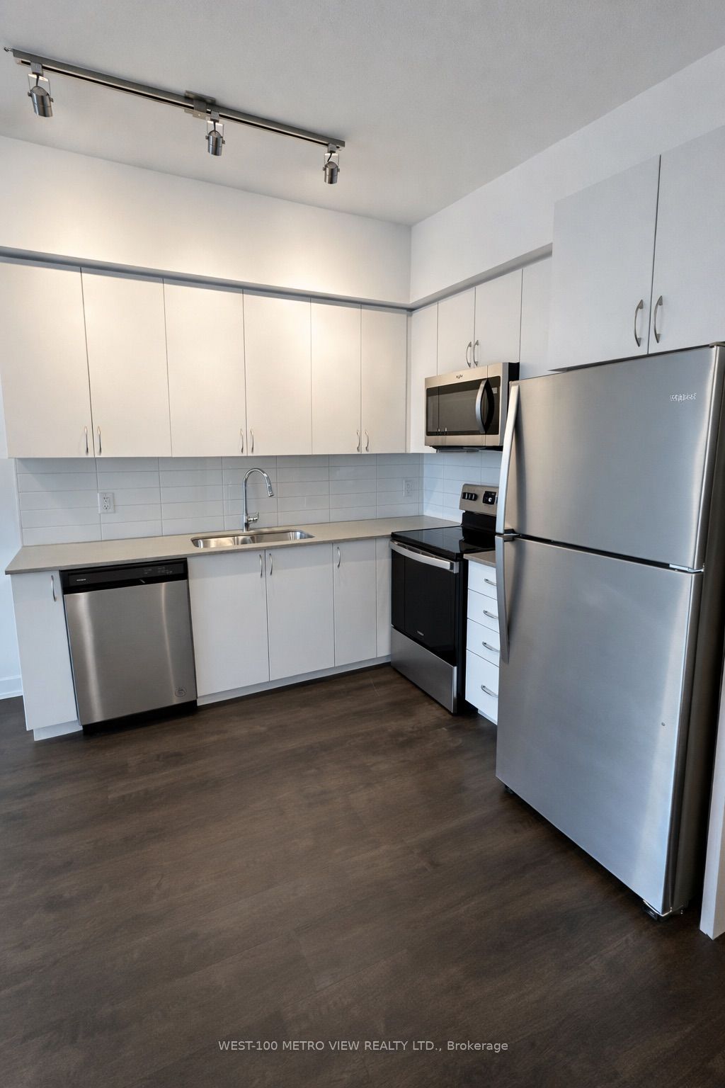 Additional image 6 of 704-56 Lakeside Terrace, Barrie, ON, L4M 7B9