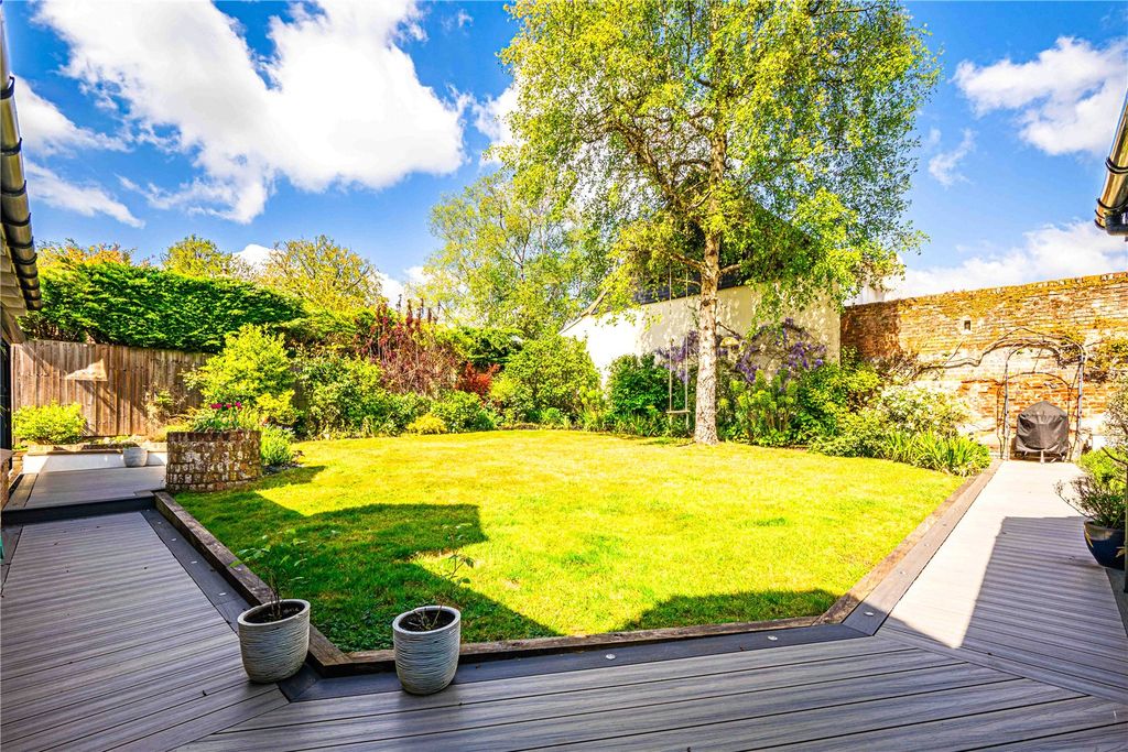 Additional image 34 of 5 bed detached house for saleCastle Gateway, Berkhamsted, Hertfordshire HP4