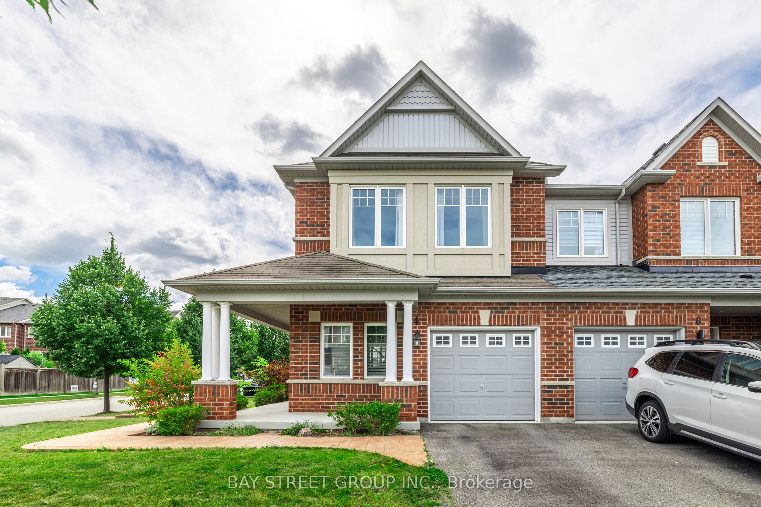 4 Courtland Crescent, East Gwillimbury, ON, L9N 0B2