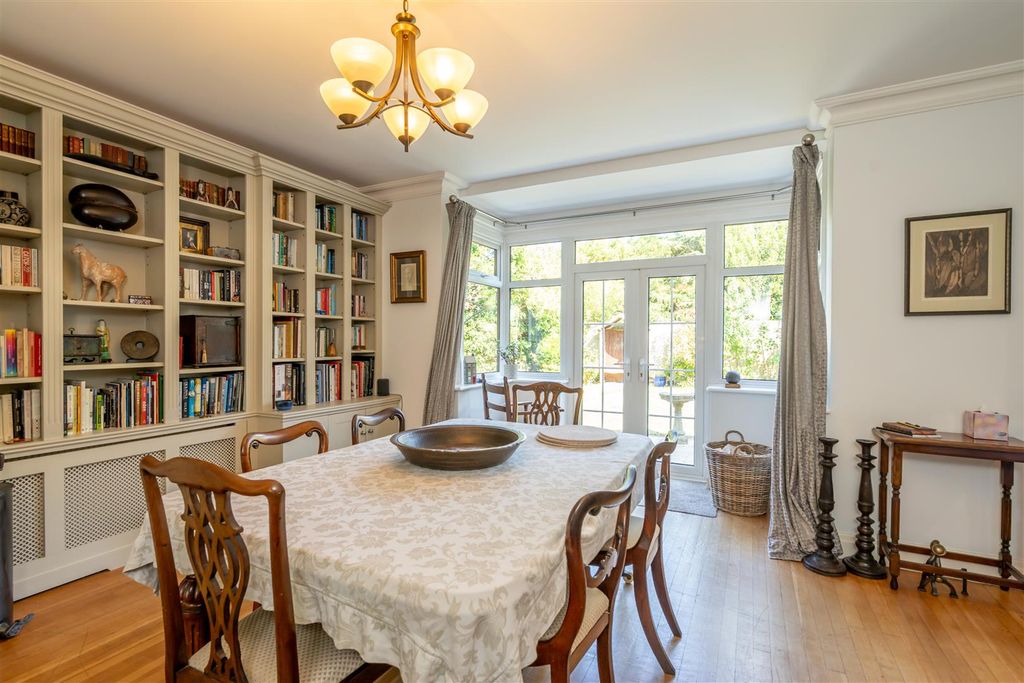Additional image 10 of 5 bed detached house for saleSilverston Avenue, Aldwick, Bognor Regis PO21