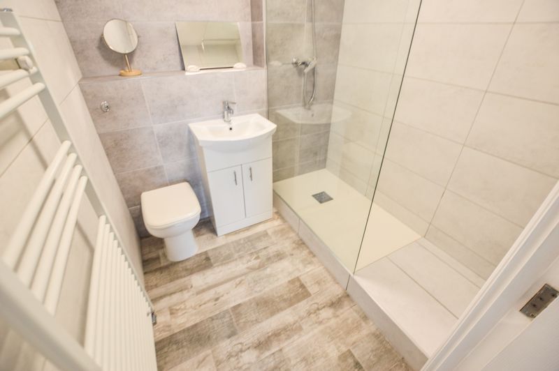2 bed flat for saleSidney Gardens, Blyth NE24 photo 4