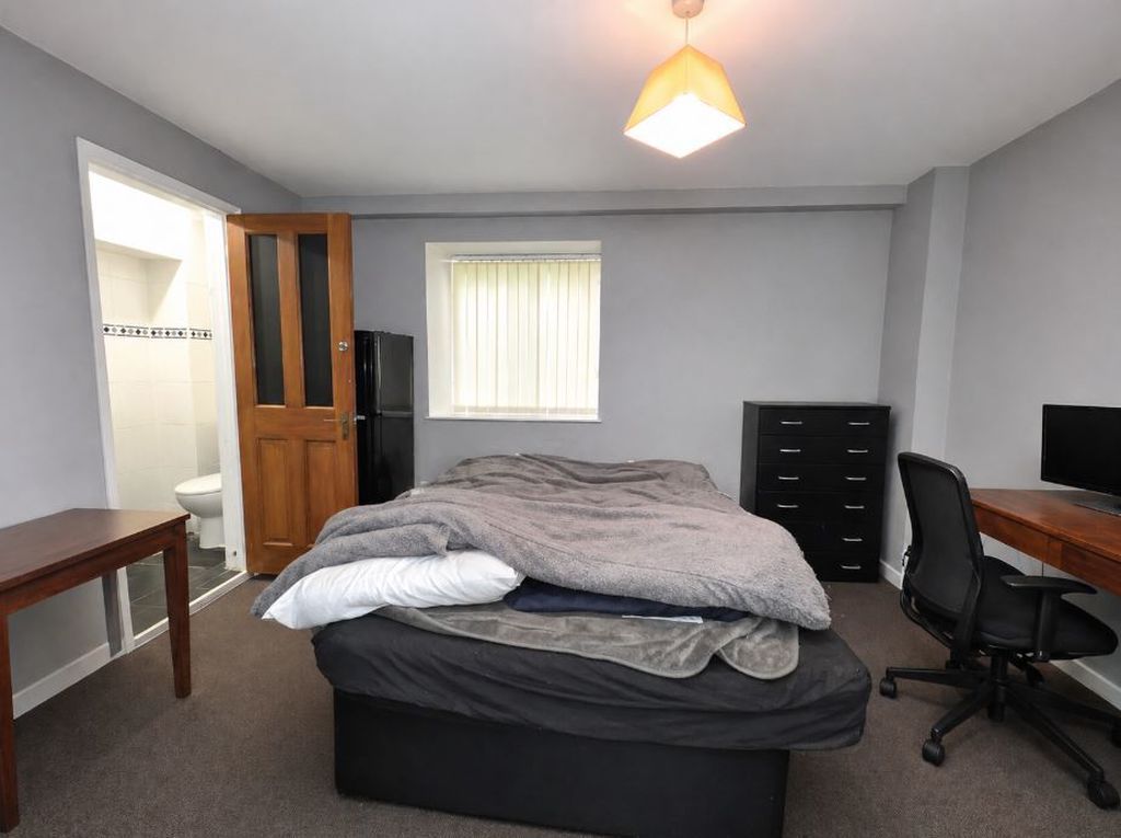 Additional image 8 of 4 bed terraced house for saleClytha Crescent, Newport NP20