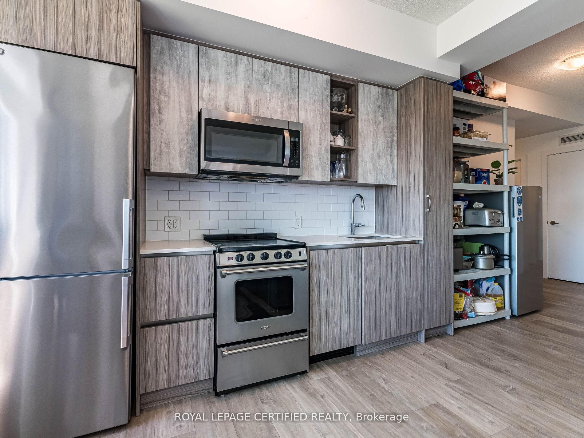 Additional image 4 of 715-251 Manitoba Street, Toronto, ON, M8Y 0C7