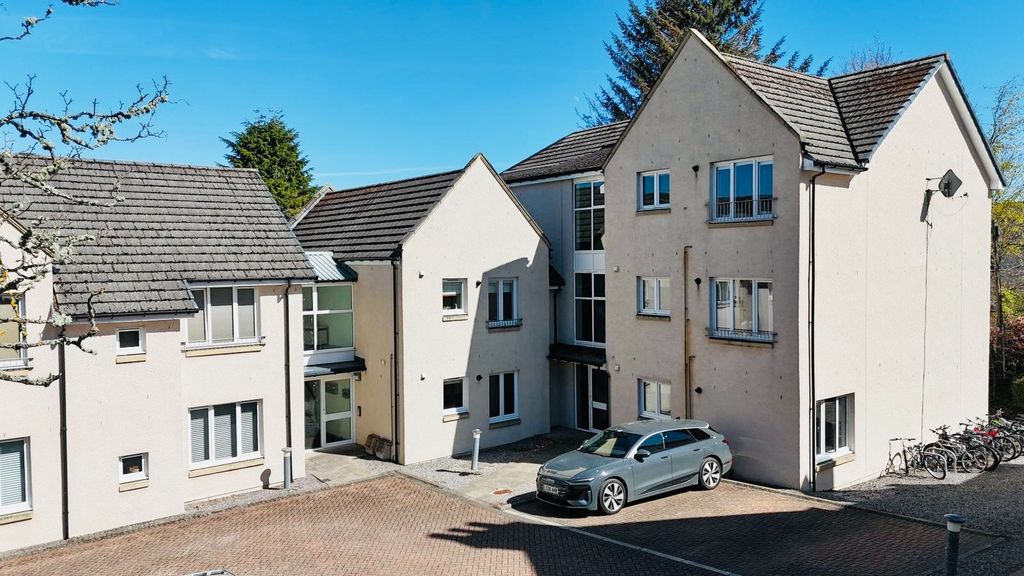 Additional image 14 of 2 bed flat for sale84c Fairfield Road, Inverness IV3