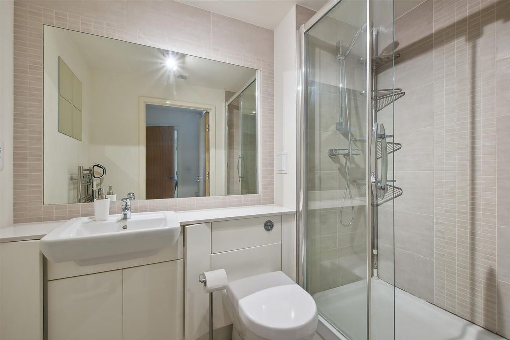 Additional image 8 of 2 bed flat for saleHeritage Avenue, London NW9