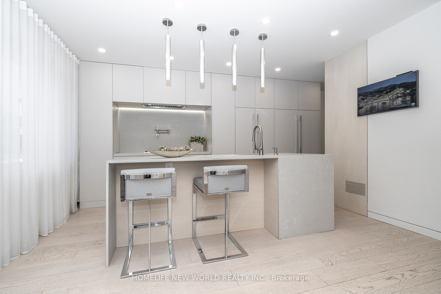 Additional image 4 of 30 Carling Avenue, Toronto, ON, M6G 3S1