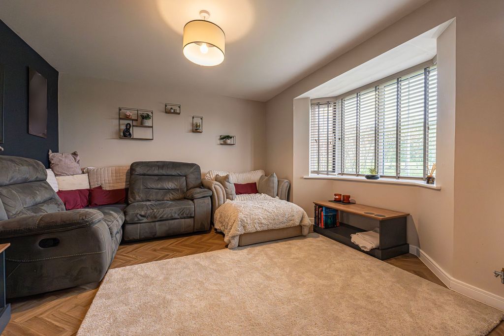Additional image 13 of 3 bed detached house for saleSir Howel Crescent, Undy NP26