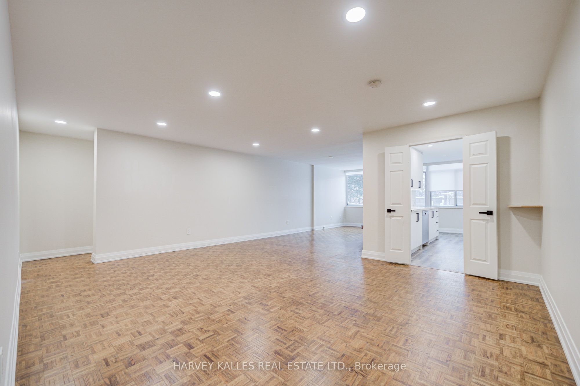 Additional image 4 of 109-3000 Bathurst Street, Toronto, ON, M6B 3B4