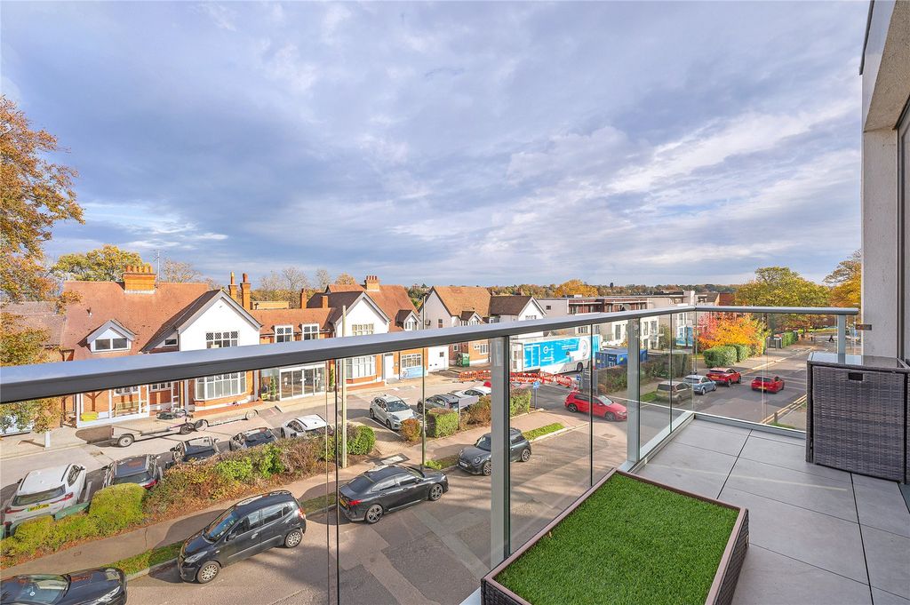 Additional image 4 of 2 bed flat for saleAlbemarle Road, Beckenham BR3