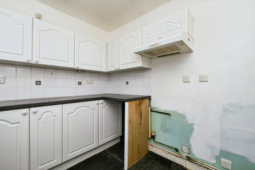 Additional image 3 of 2 bed semi-detached house for saleKingcome Court, Fore Street, Buckfastleigh, Devon TQ11