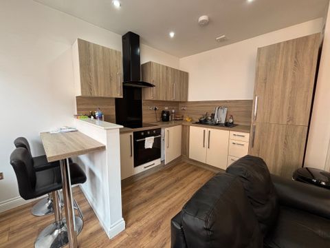 Mint Drive, Birmingham B18