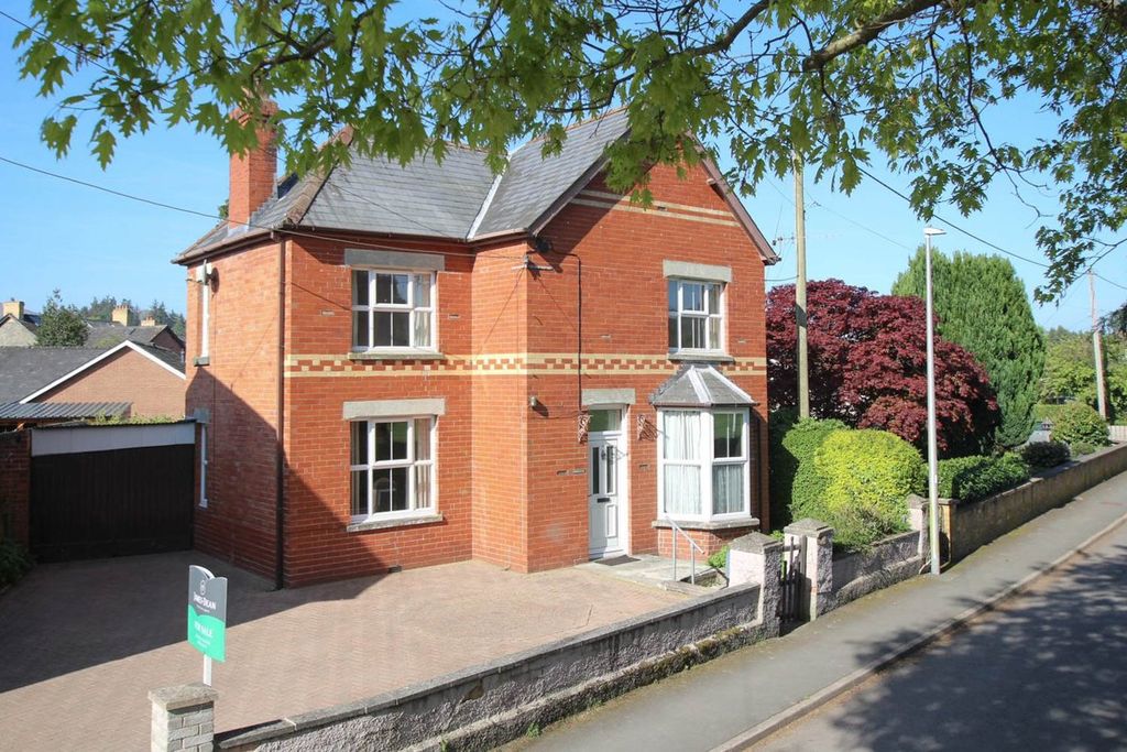 3 bed detached house for saleBroadway, Builth Wells LD2