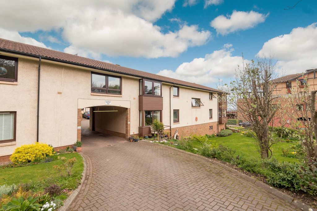 2 bed flat for saleFlat 14, Broadhaven, East Links Road, Dunbar EH42