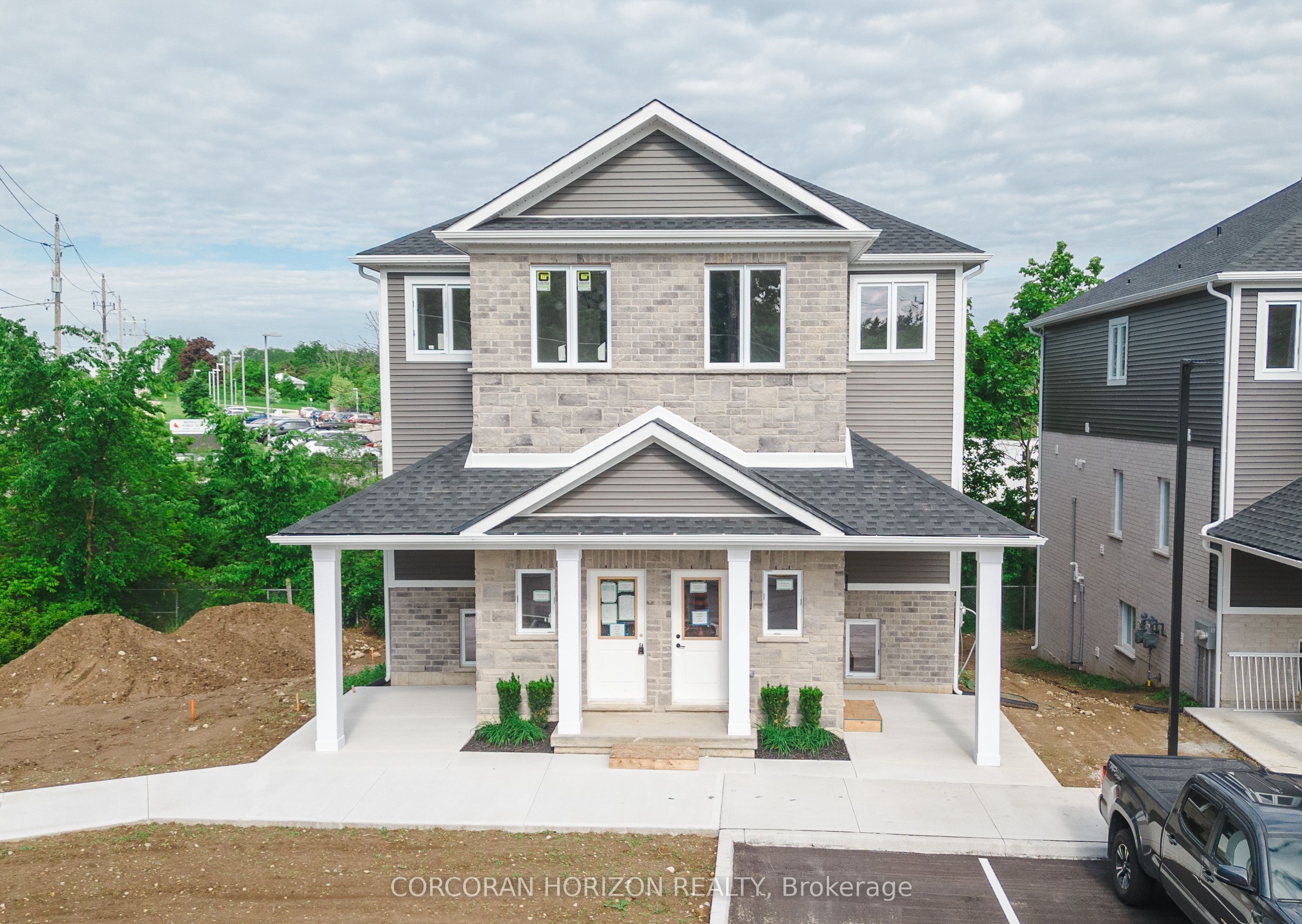 218-800 Myers Road, Cambridge, ON, N1R 5S2