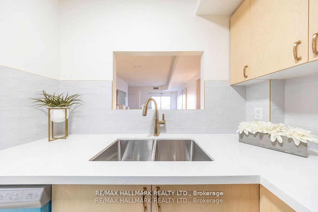 Additional image 6 of 319-2351 Kennedy Road, Toronto, ON, M1T 3G9