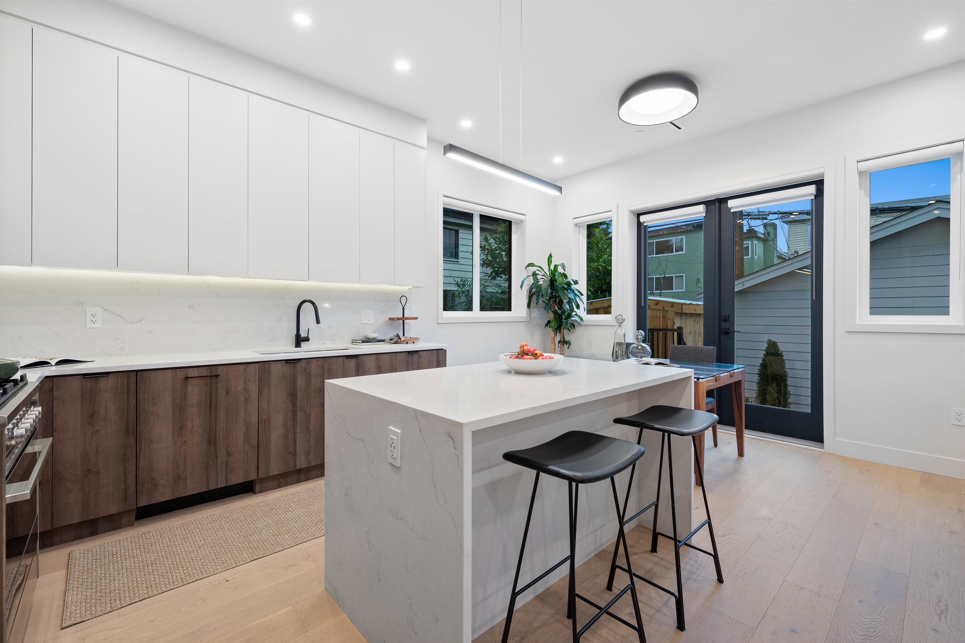 Additional image 3 of 919 10th Avenue E, Vancouver, BC, V5T 2B3