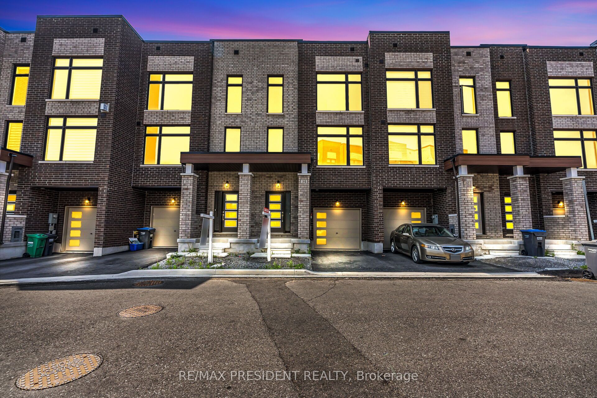 34 Queenpost Drive E, Brampton, ON, L6Y 6L2