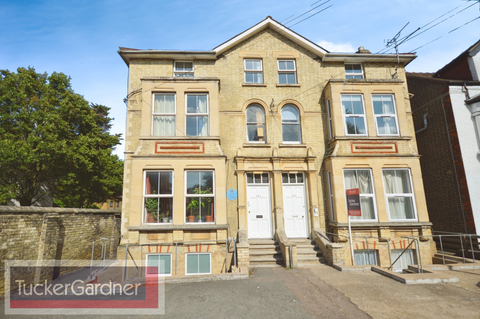 Hills Road, Cambridge CB2