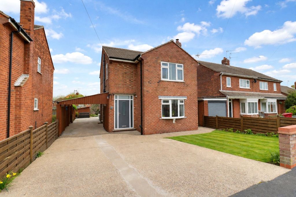 3 bed detached house for saleWest Grove, Barton-Upon-Humber DN18