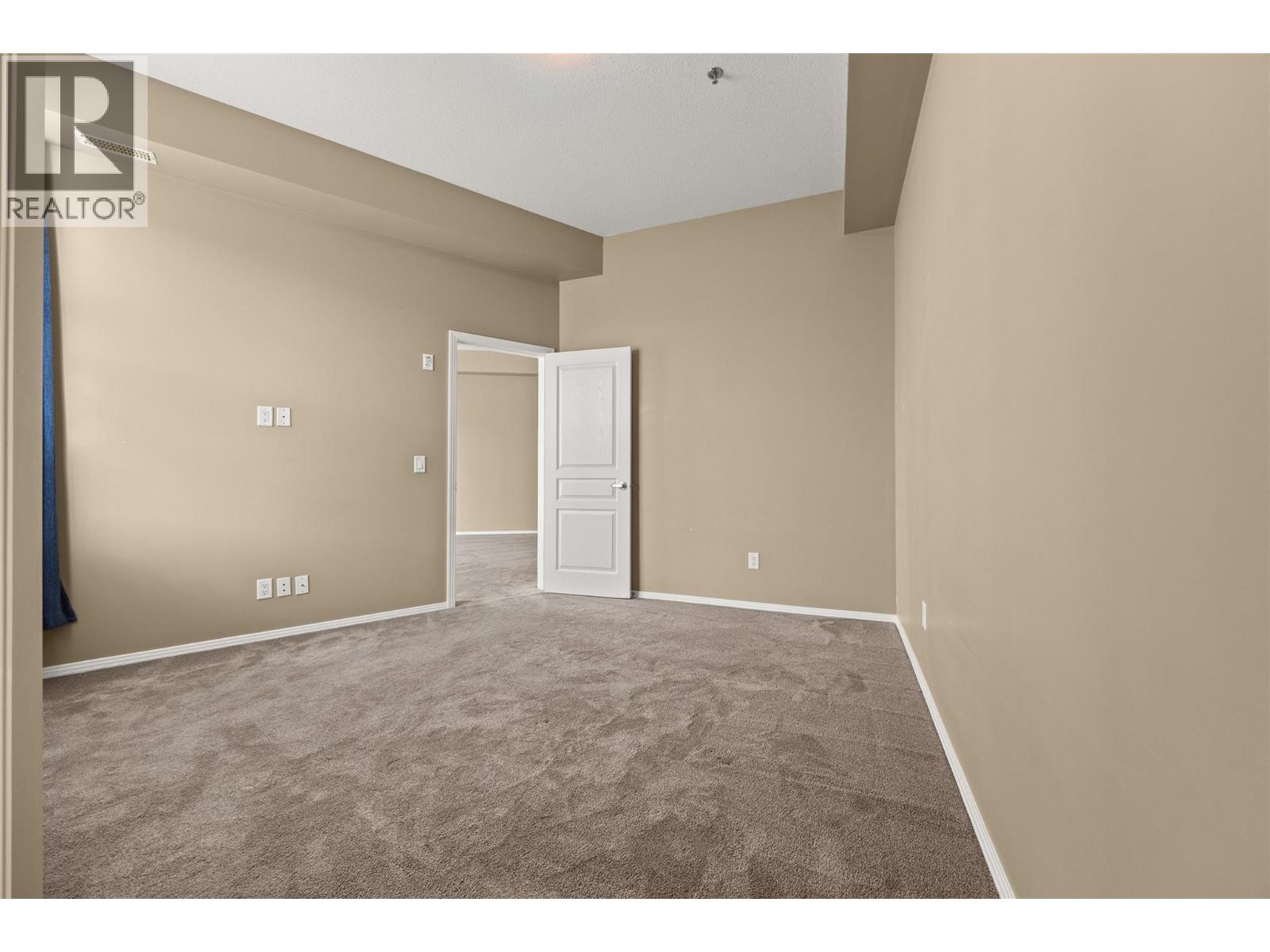 Additional image 6 of 111-1327 St.paul Street, Kelowna, BC, V1Y2E2