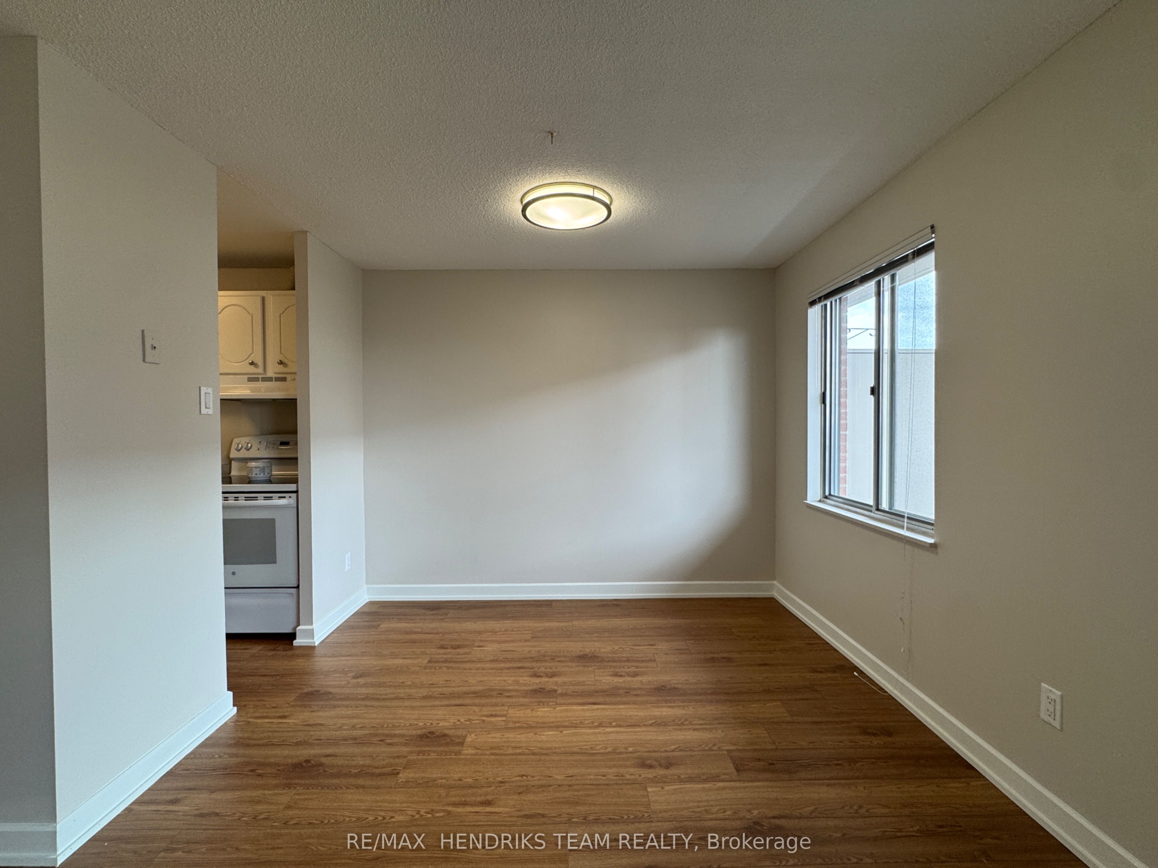 Additional image 4 of 705-610 Lake Street, St. Catharines, ON, L2N 5T1