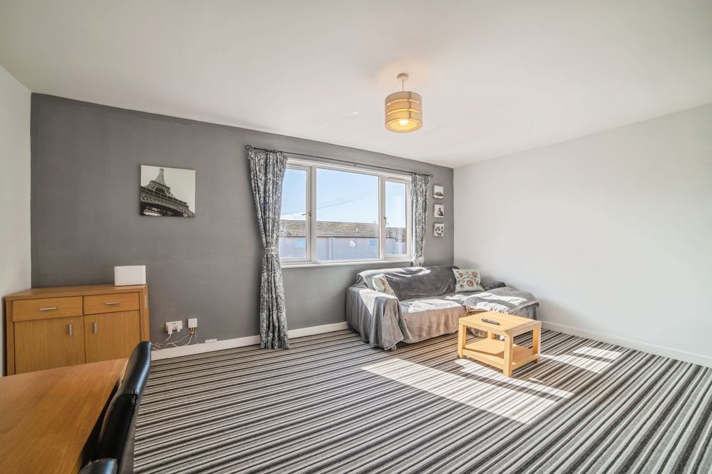 Additional image 3 of 1 bed flat for saleMilton Drive, Buckie AB56