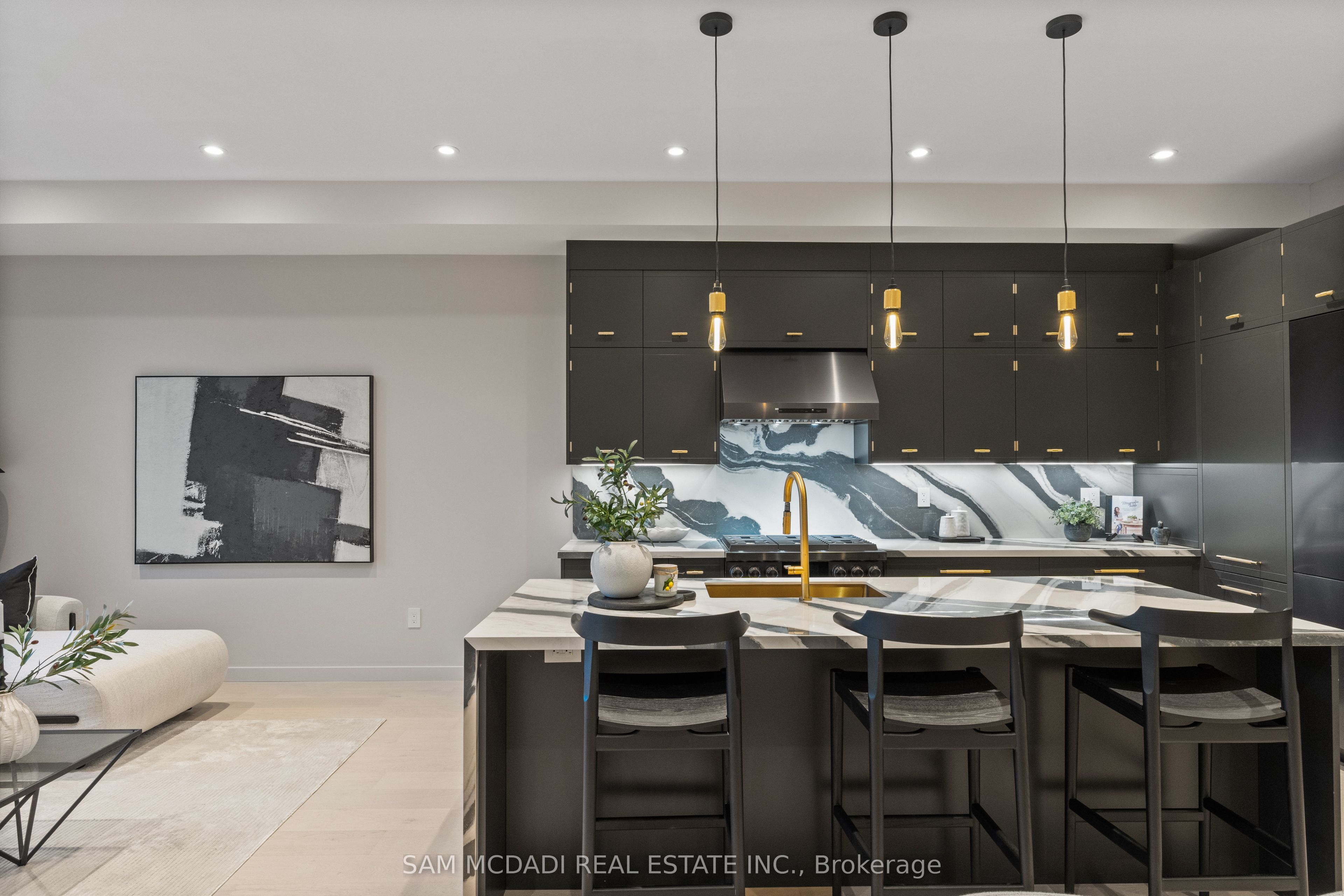 Additional image 4 of 1090 Ella Avenue, Mississauga, ON, L5E 1H5