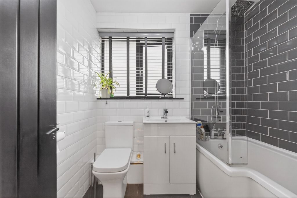 Additional image 26 of 3 bed end terrace house for saleSpringwood, Cardiff, South Glamorgan CF23