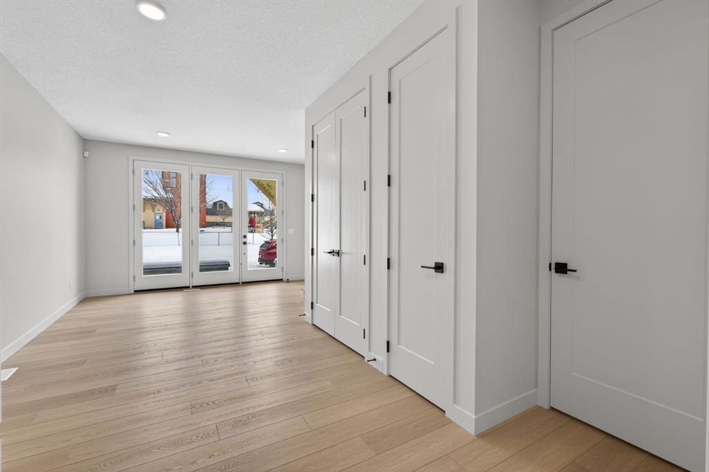 Additional image 3 of 645 53 Avenue SW, Calgary, AB, T2V0C2