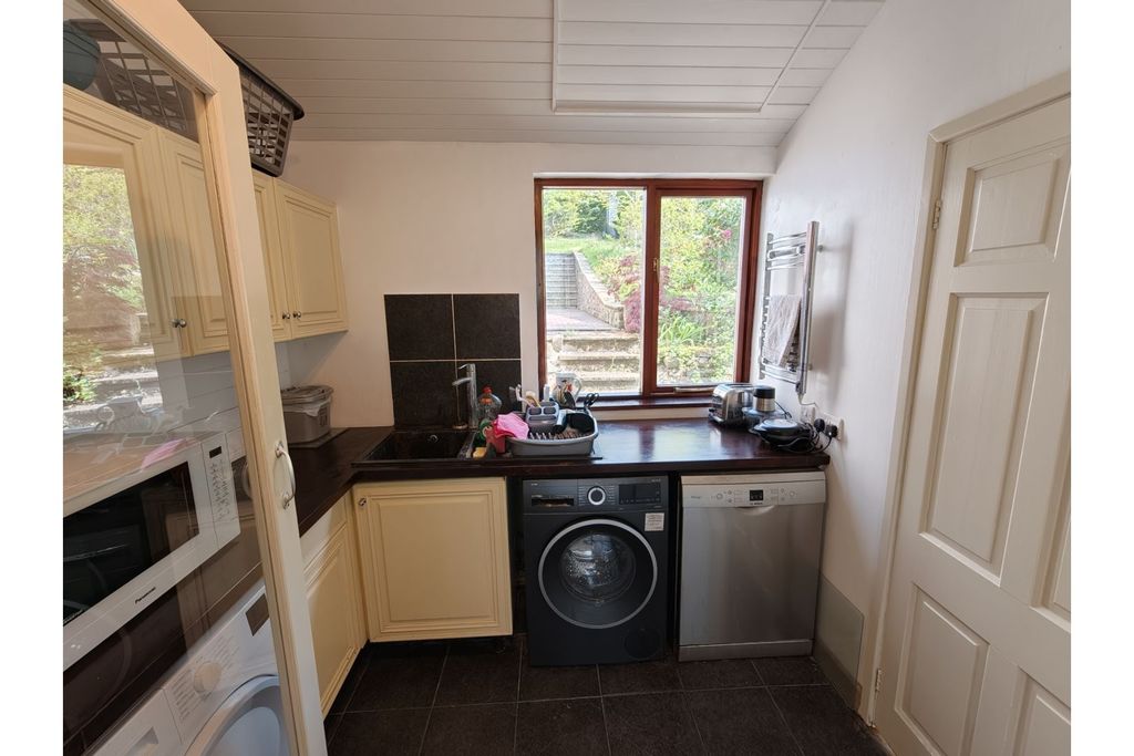 5 bed detached house for saleHewelsfield, Lydney GL15
