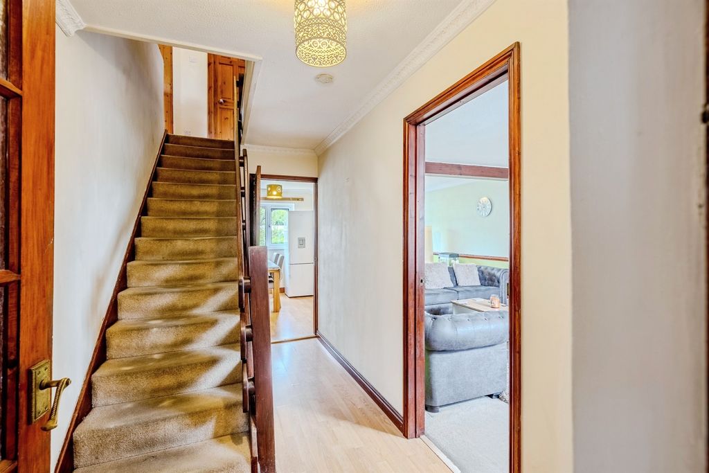 Additional image 15 of 6 bed detached house for salePlover Crescent, Caldicot NP26