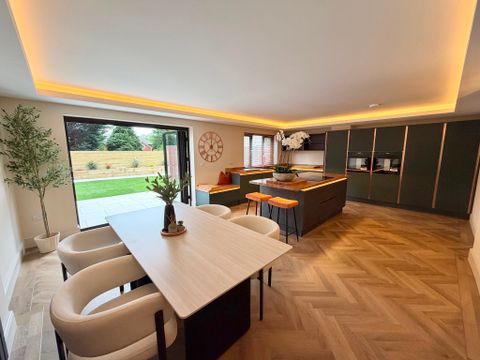 Gower Road, Killay, Swansea SA2